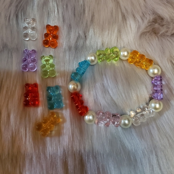 Gummy bear bracelet - Picture 1 of 5